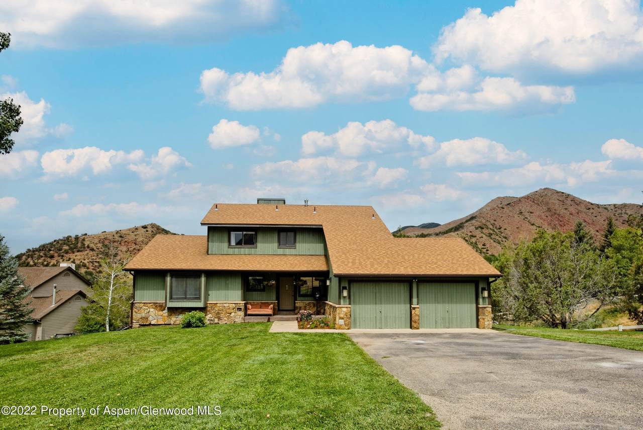 645 Canyon Creek Drive - Photo 1
