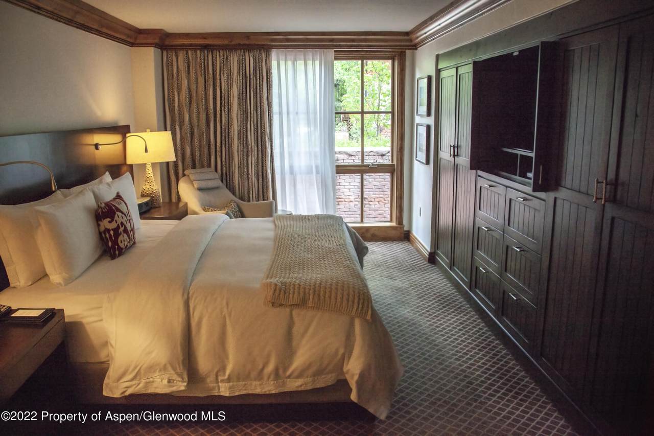 315 Dean Street Street - Photo 1