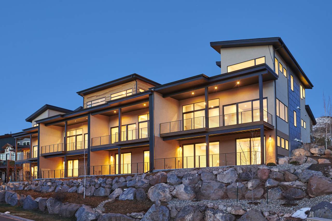 244 Overlook - Photo 1