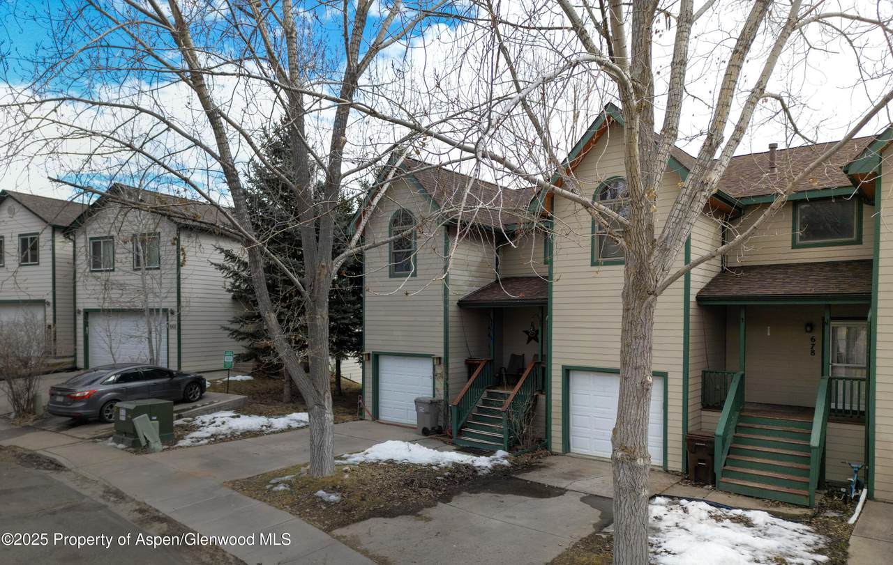678 Alder Ridge Lane - Photo 1