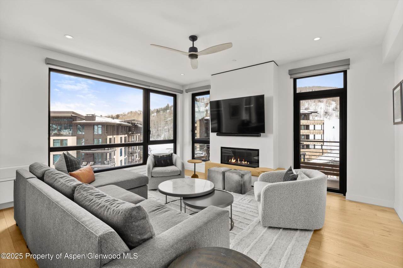 119 Wood Road - Photo 1