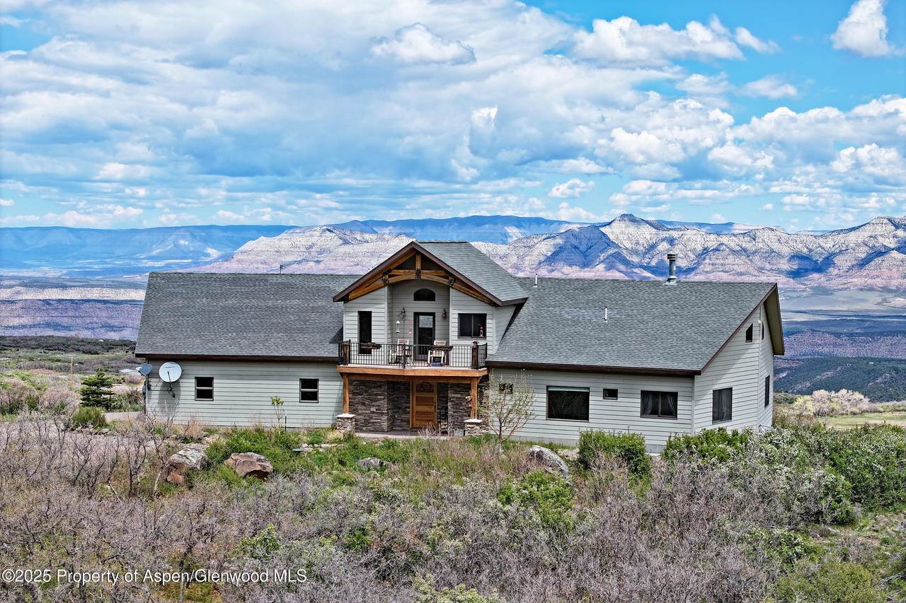 53315 Bull Basin Road - Photo 1