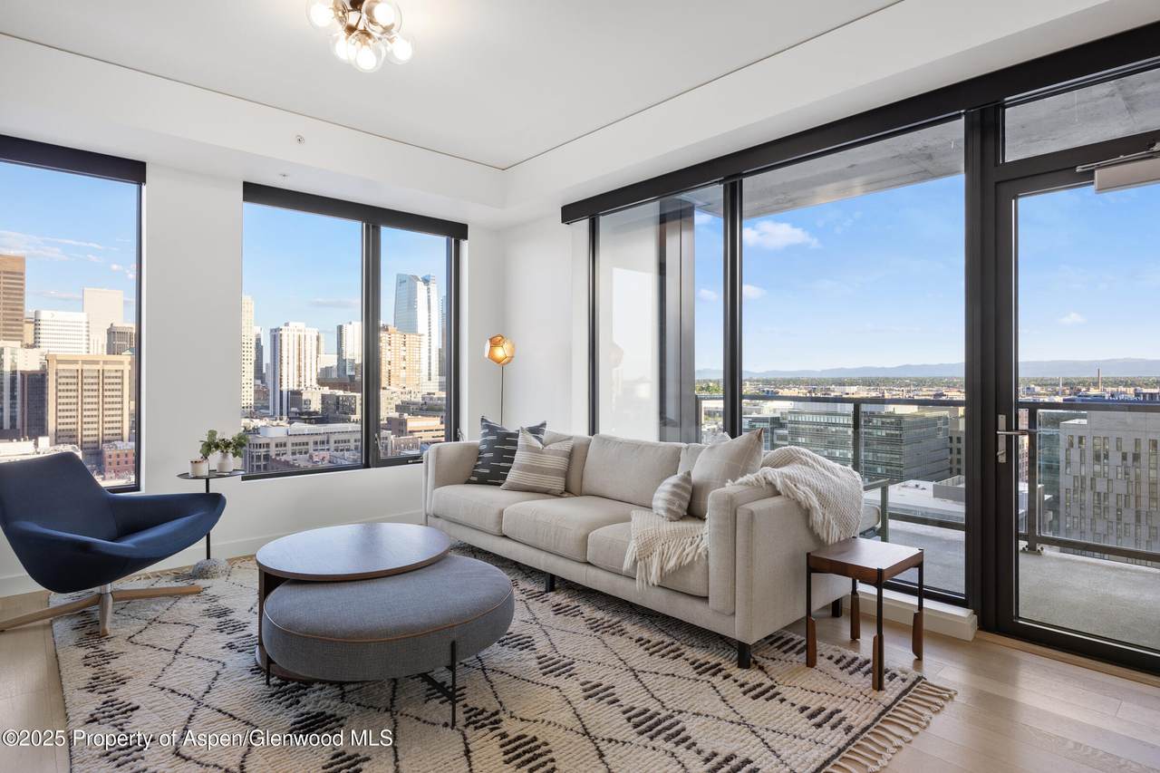 1750 Wewatta Street - Photo 1