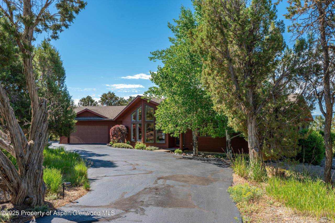 10 Cedar Cove - Photo 1