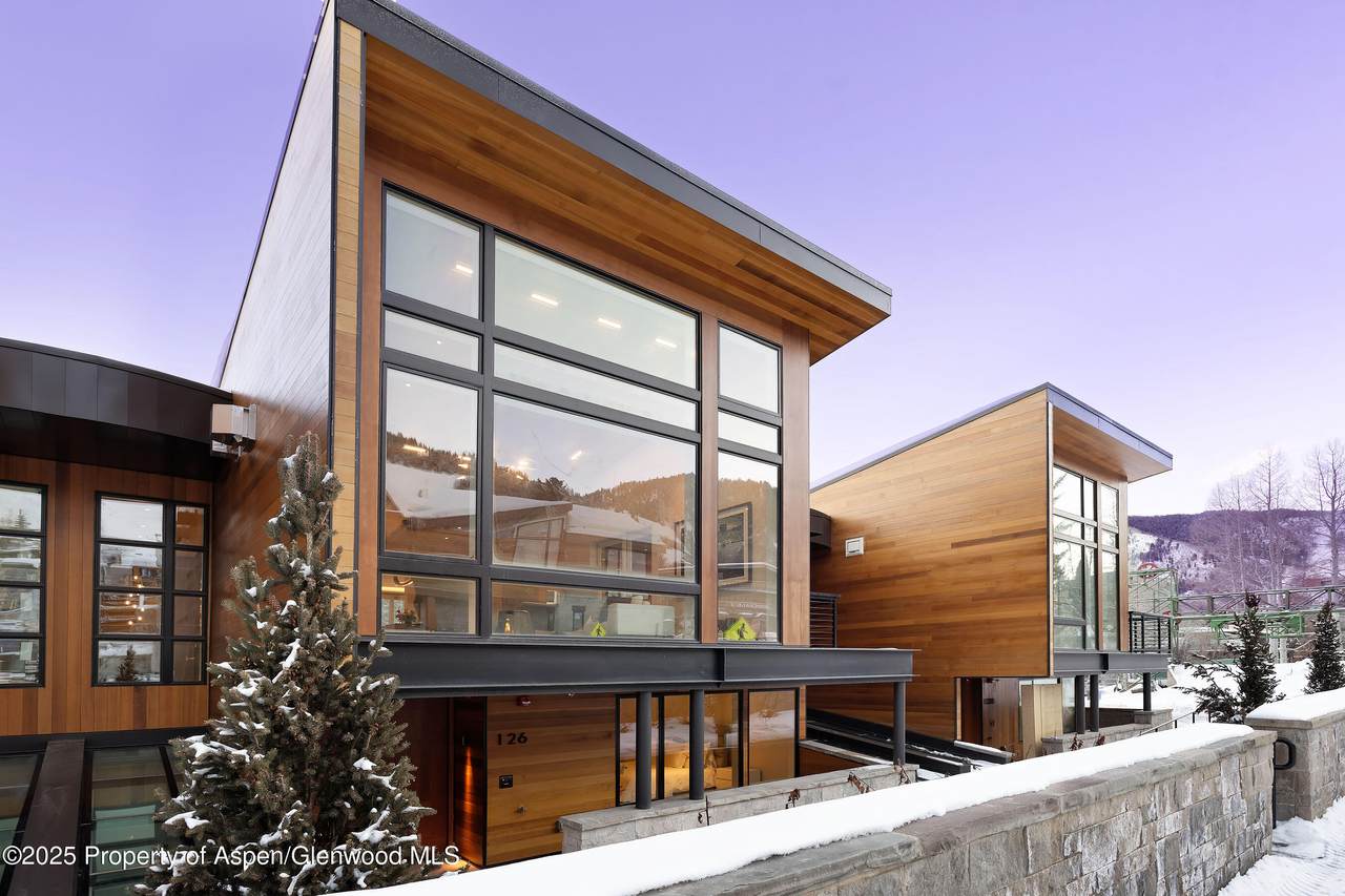 126 Juan Street - Photo 1