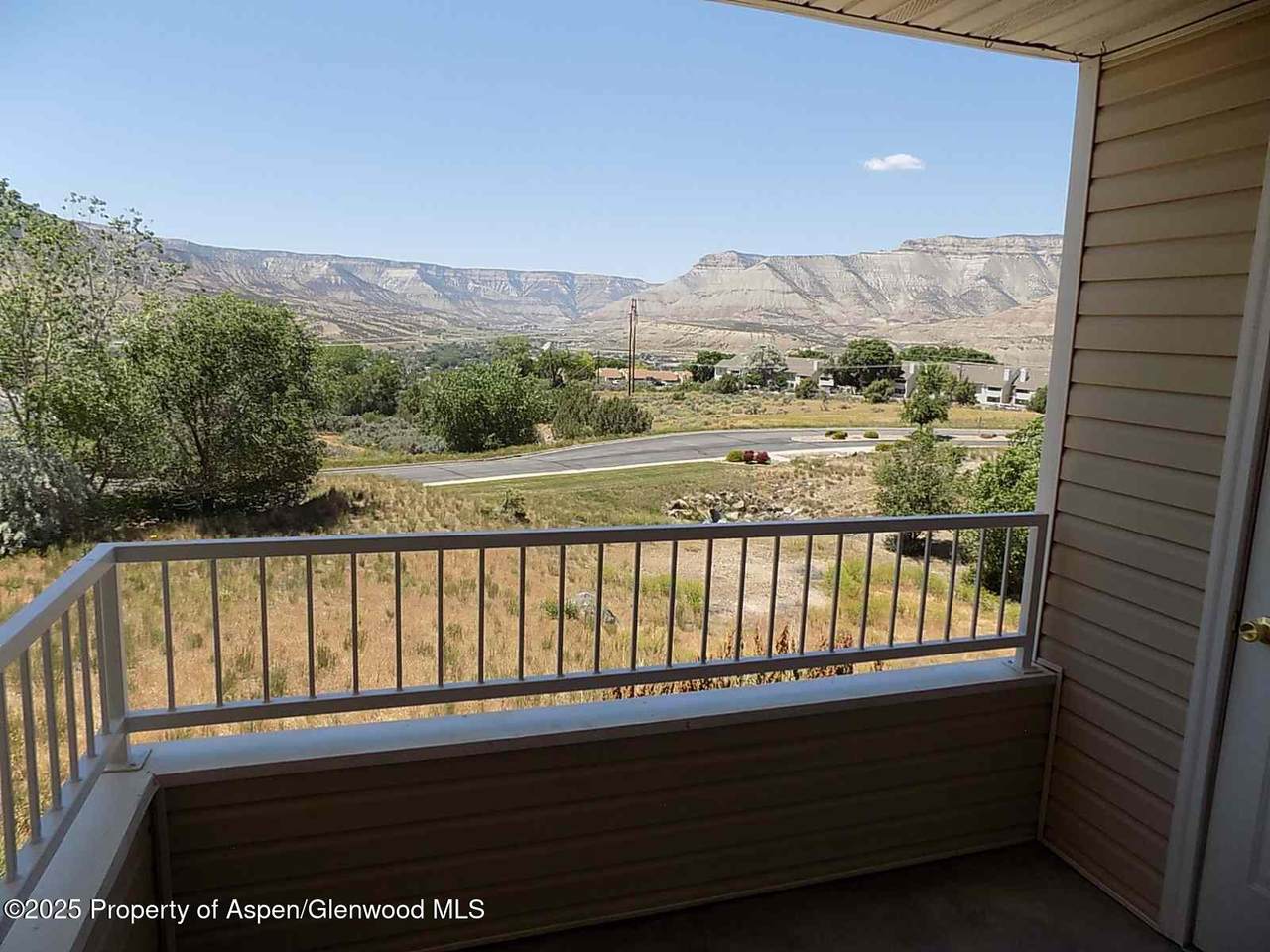 33 Angelica Circle - Photo 1