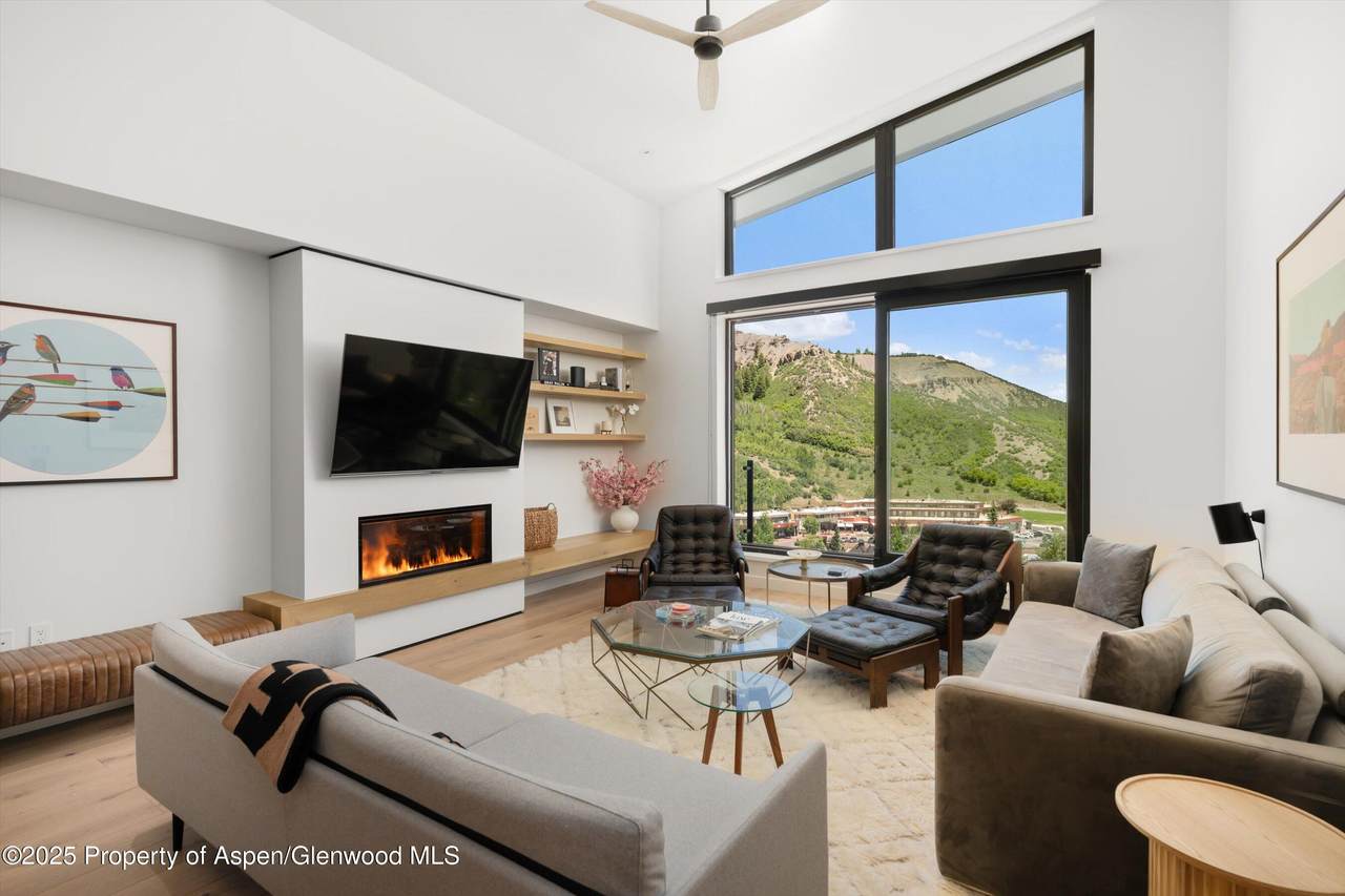 119 Wood Road - Photo 1