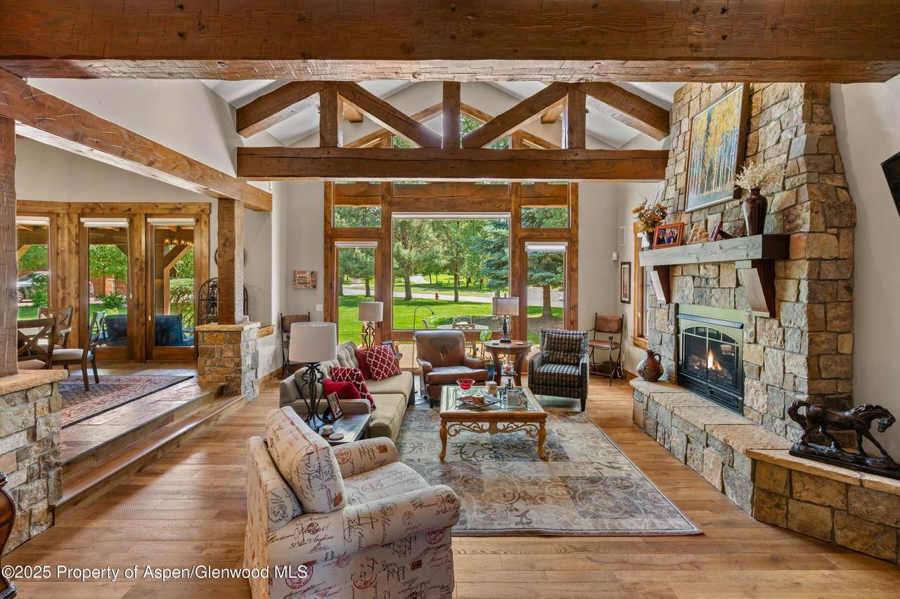 42 Crystal Canyon Drive - Photo 1