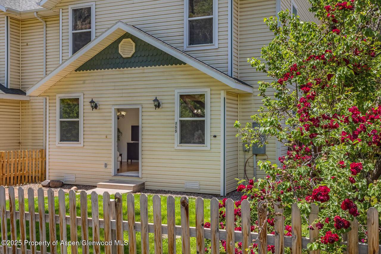 355 Rio Grande Avenue - Photo 1