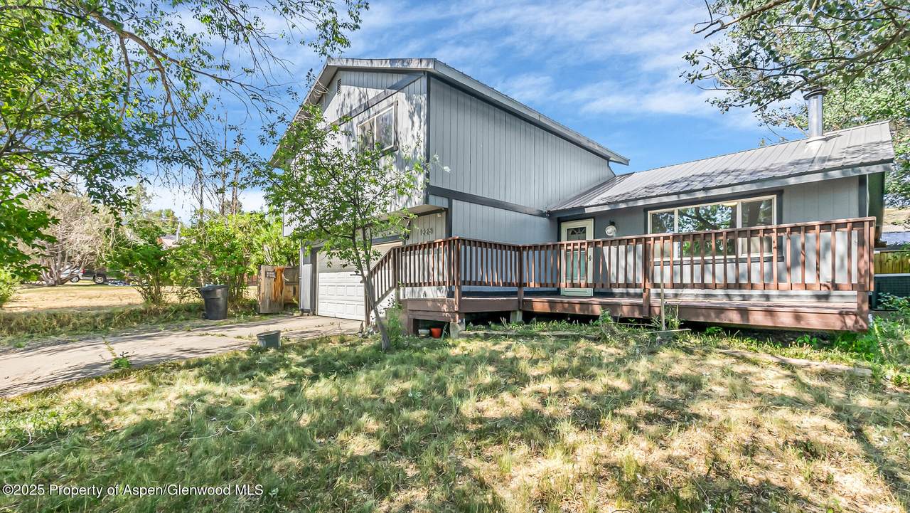 1226 Barclay Street - Photo 1
