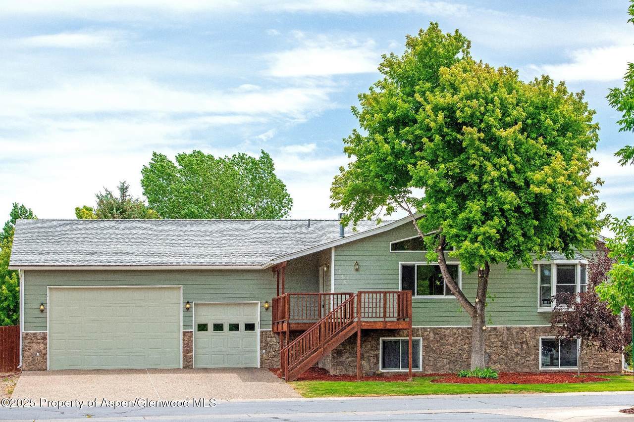 1230 Fir Avenue - Photo 1