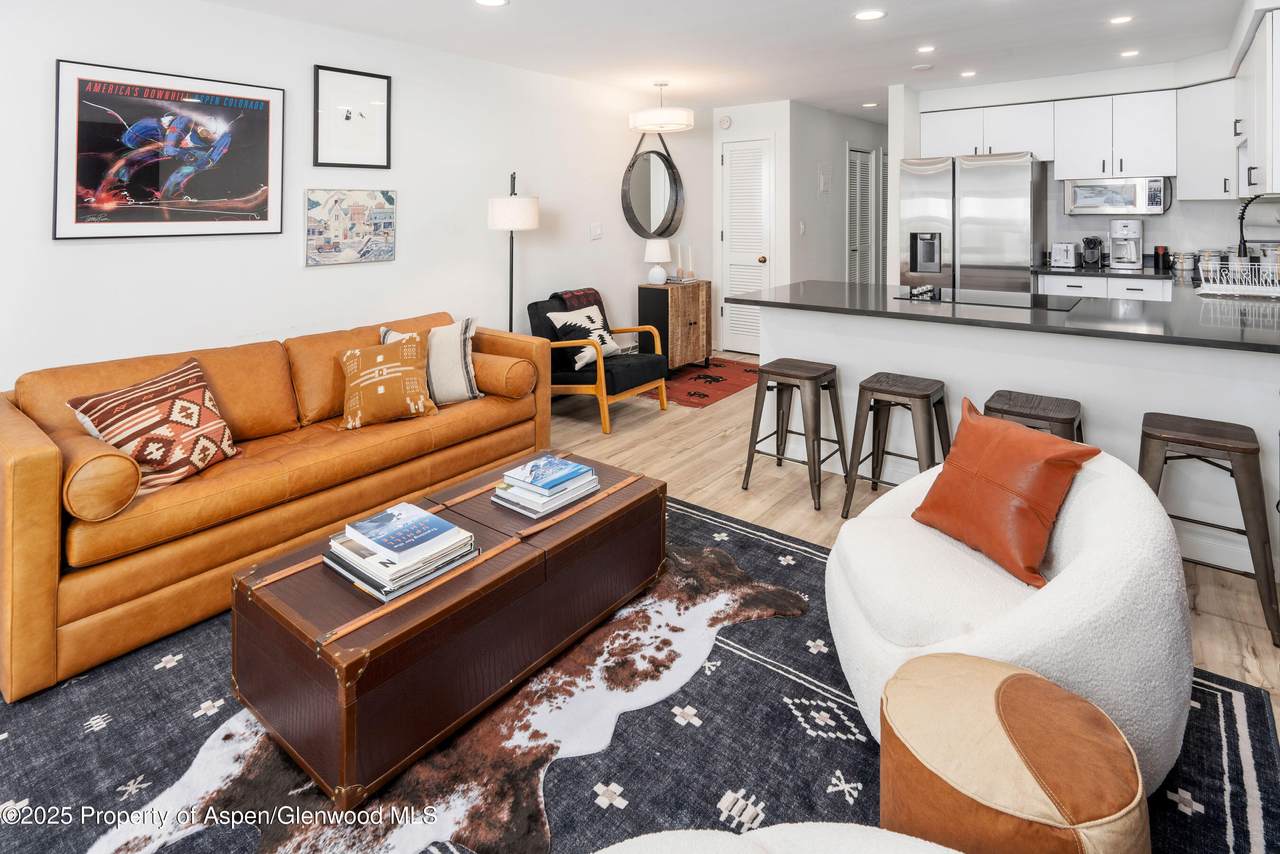 100 Dean Street - Photo 1