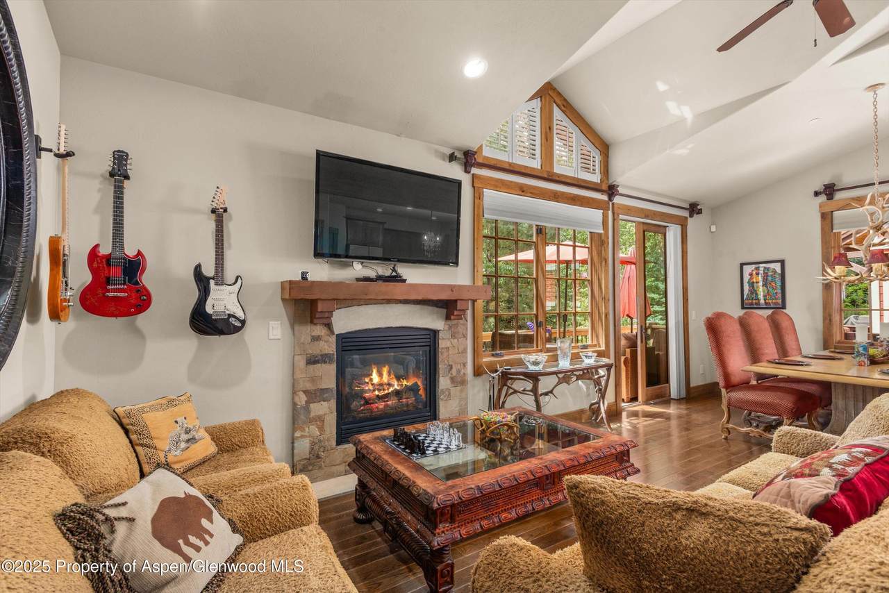 140 Juniper Trail - Photo 1