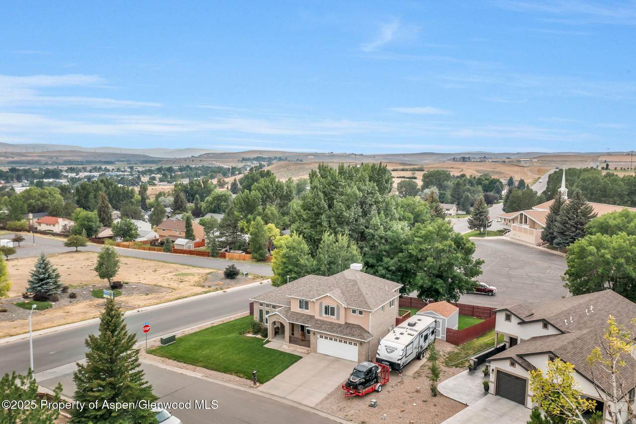 908 Ridge Road - Photo 1