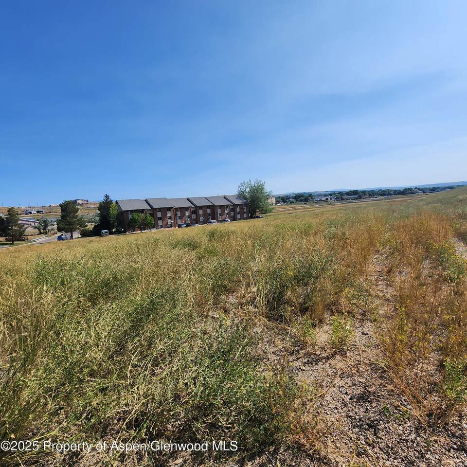 Tbd Juniper Pl - Photo 1