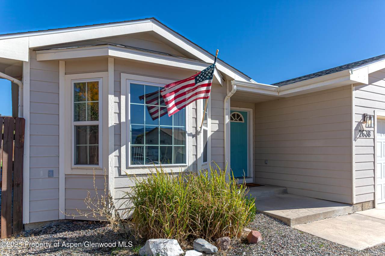 2638 Shawnee Court - Photo 1