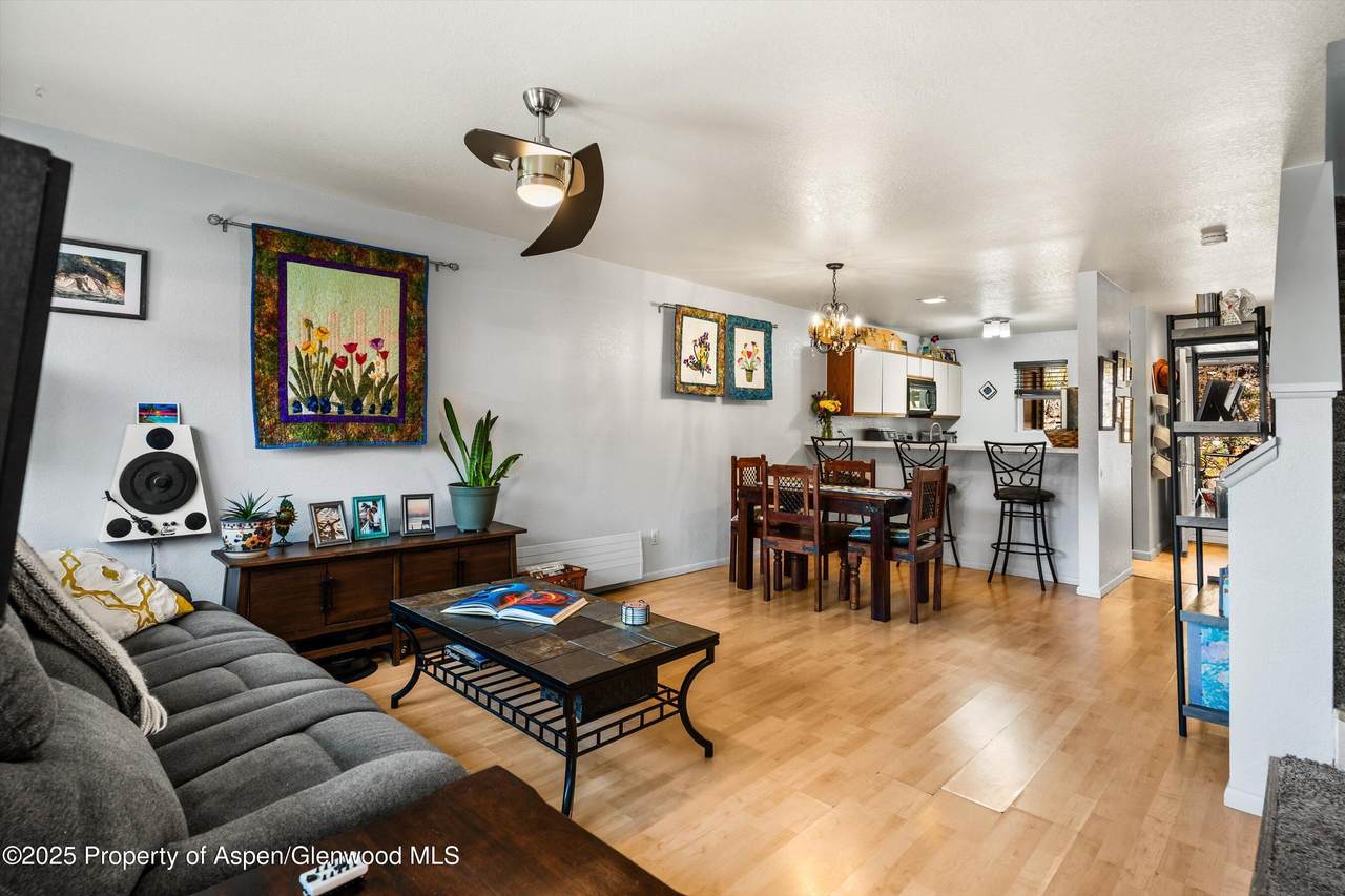 323 Park Avenue - Photo 1