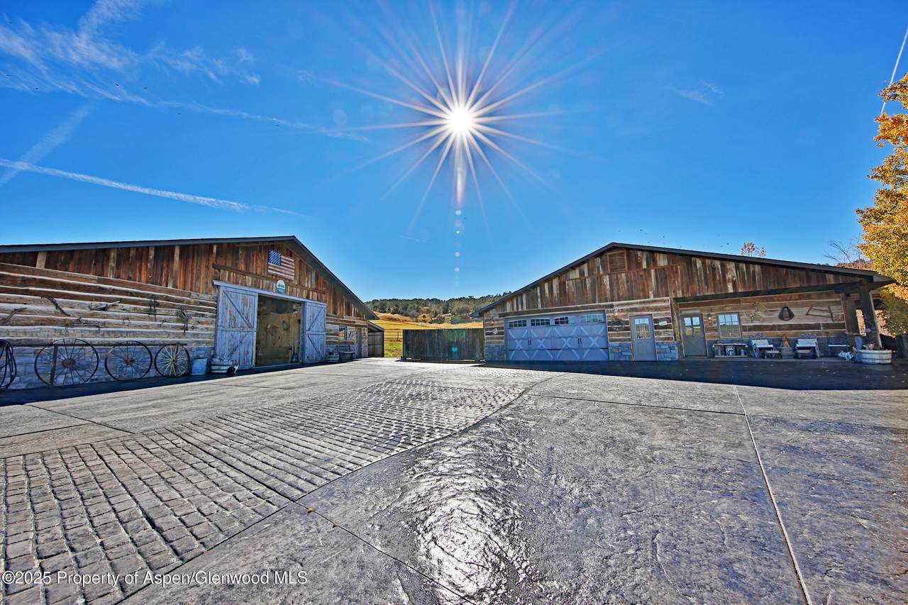 10497 54 7/10 Road - Photo 1