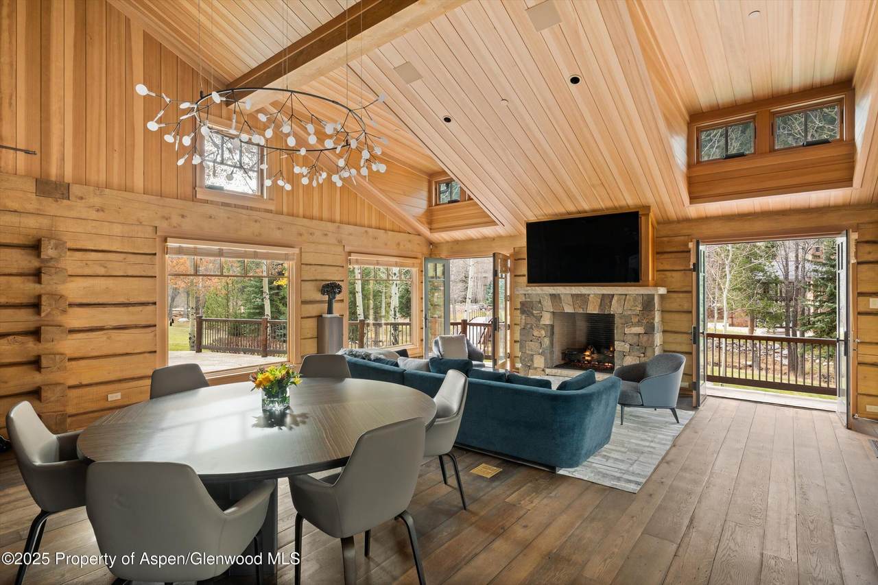 100 Difficult Lane - Photo 1