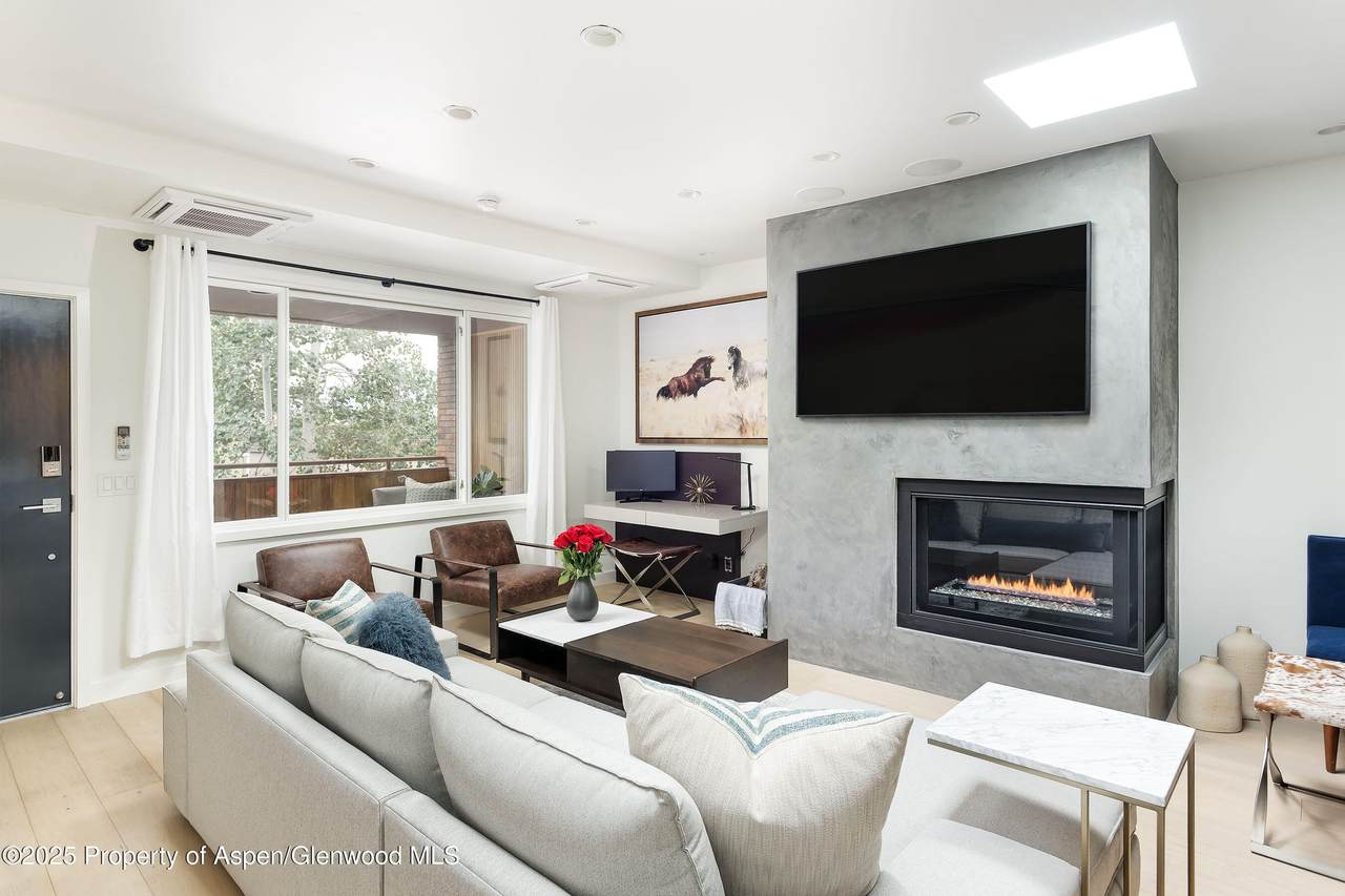 450 Original Street - Photo 1