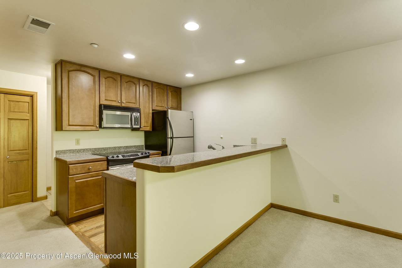 201 14th Street - Photo 1