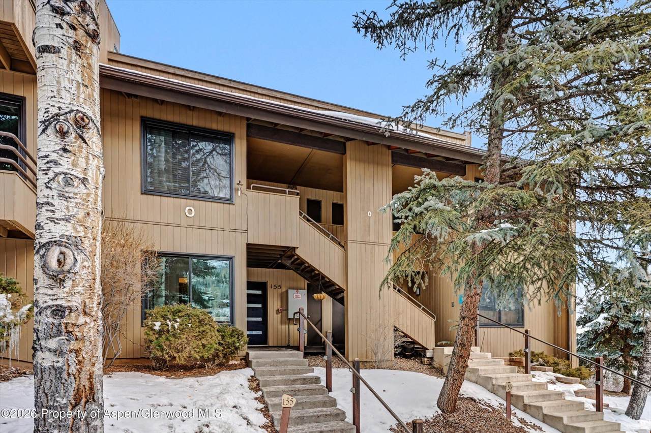35 Lower Woodbridge Road - Photo 1