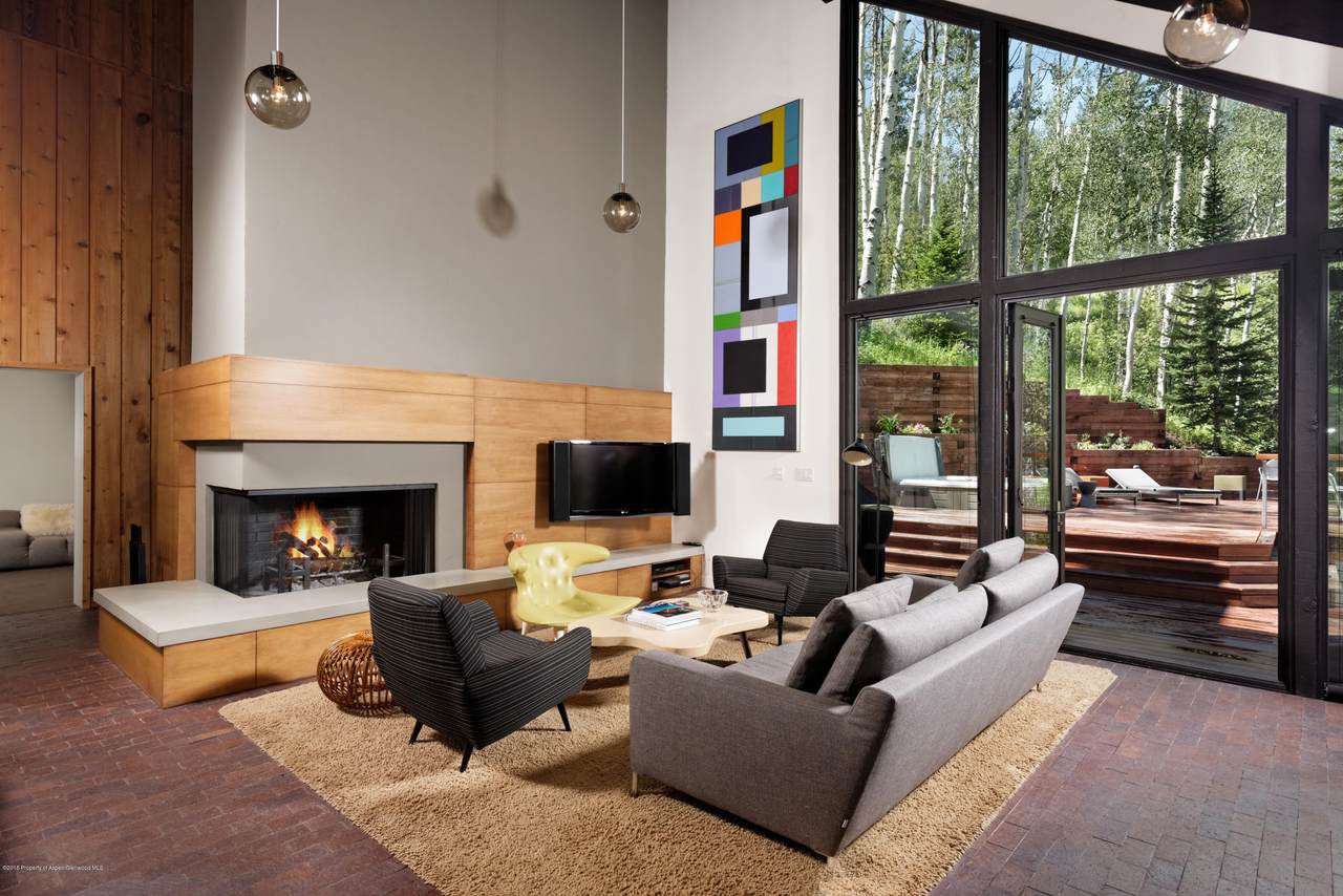 234 Edgewood Lane - Photo 1