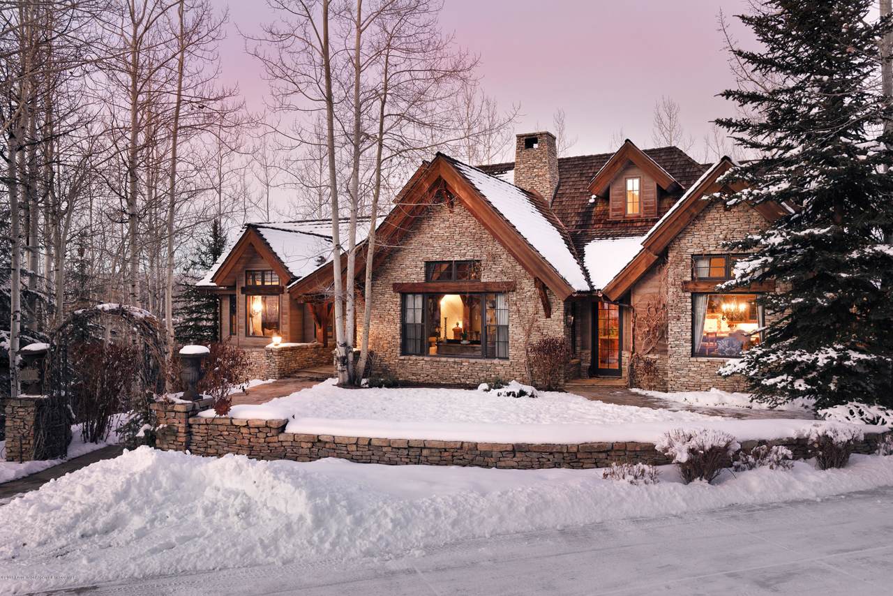 18 Cascade Lane - Photo 1
