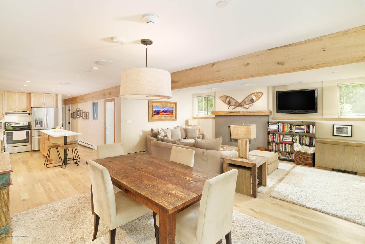 104 Cooper Avenue - Photo 1