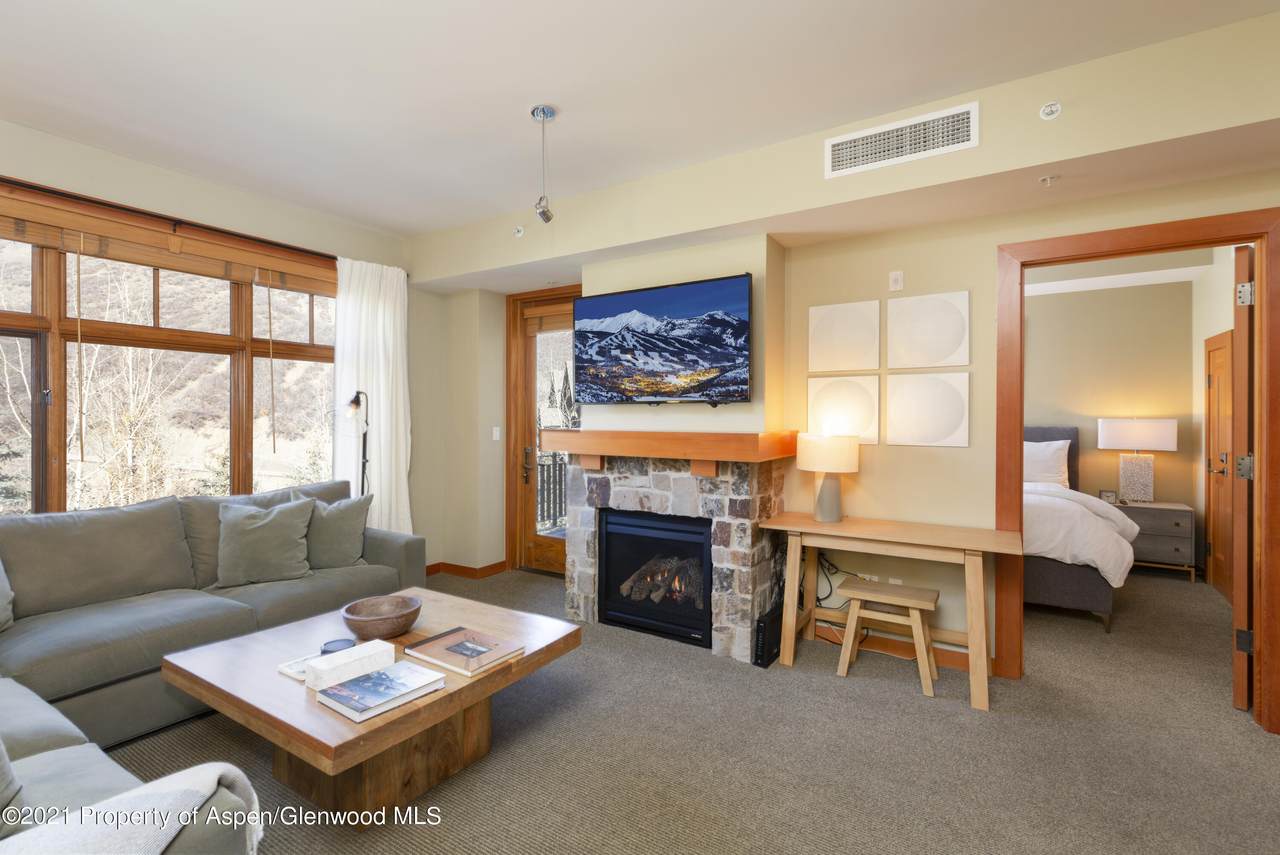 90 Carriage Way - Photo 1