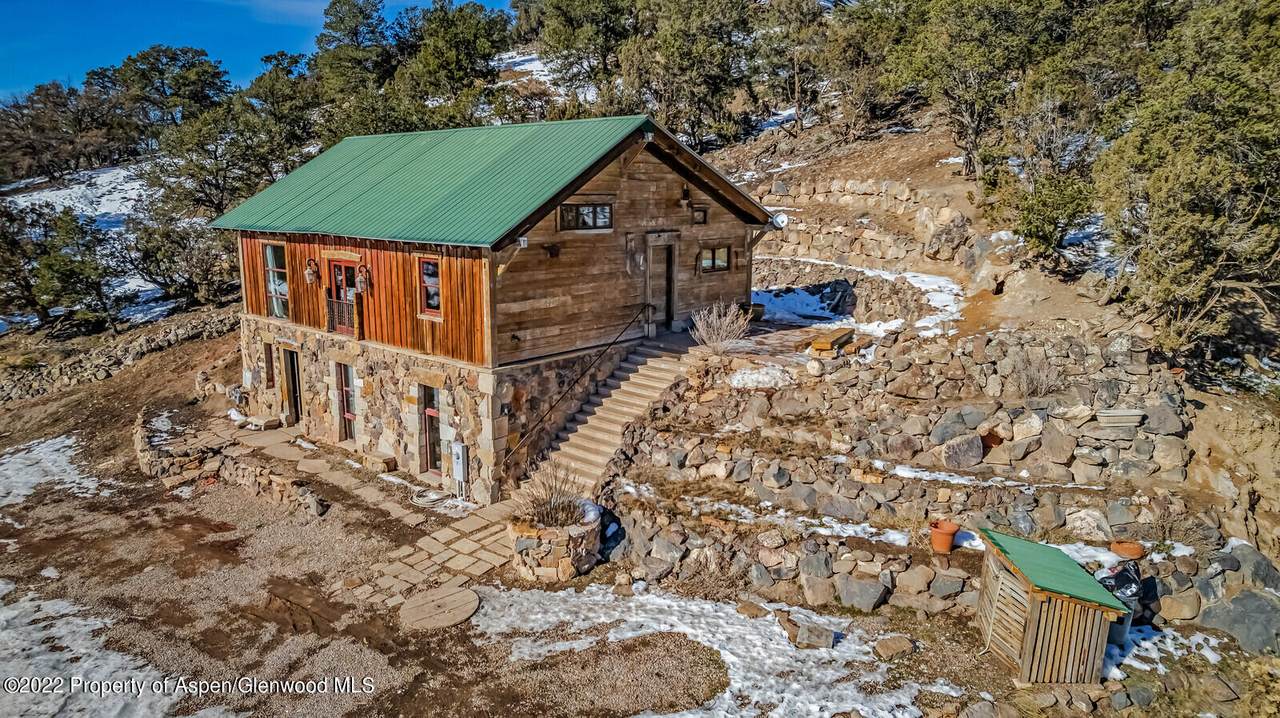 333 Crest Point Drive - Photo 1