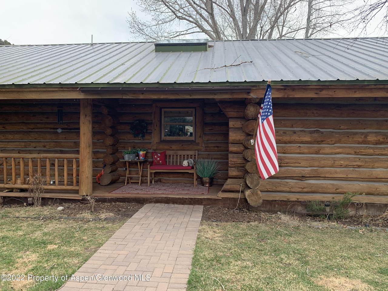 17107 Hwy 82 - Photo 1