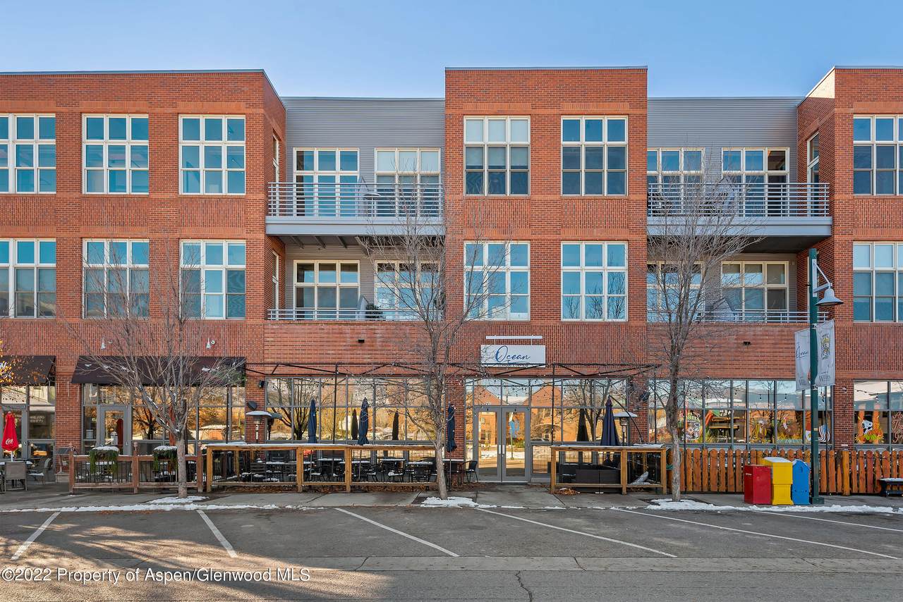 241 Harris Street - Photo 1