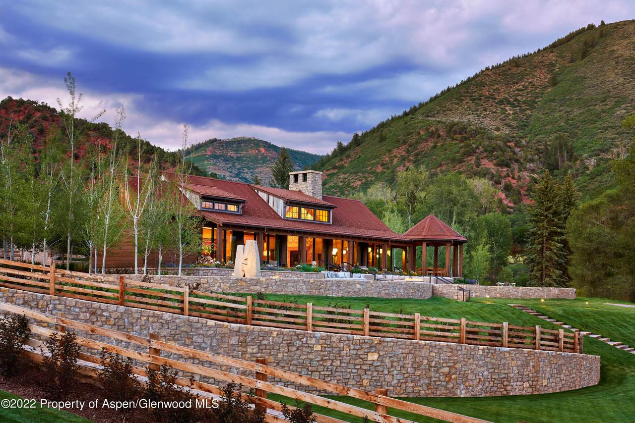 925 Aspen Valley Downs Road - Photo 1