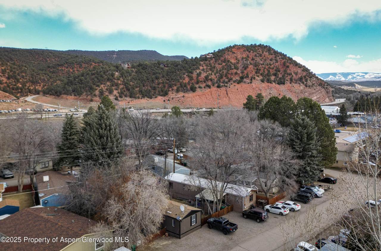 171 133 Hwy - Photo 1
