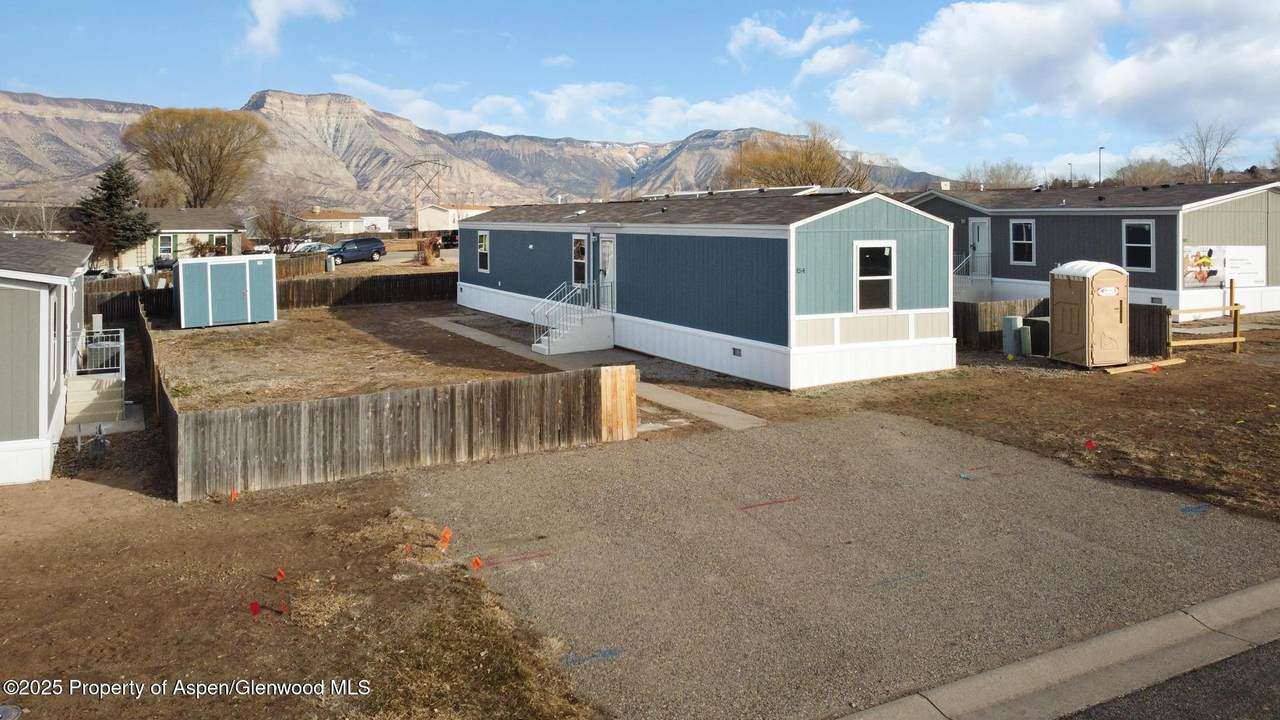 154 Mahogany Circle - Photo 1