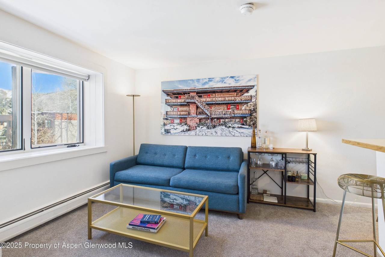 119 Cooper Avenue - Photo 1
