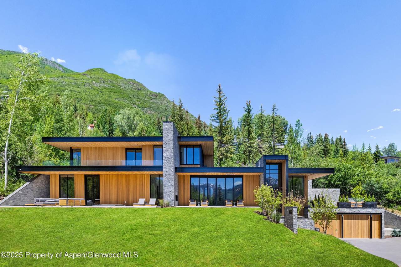 395 Reds Road - Photo 1