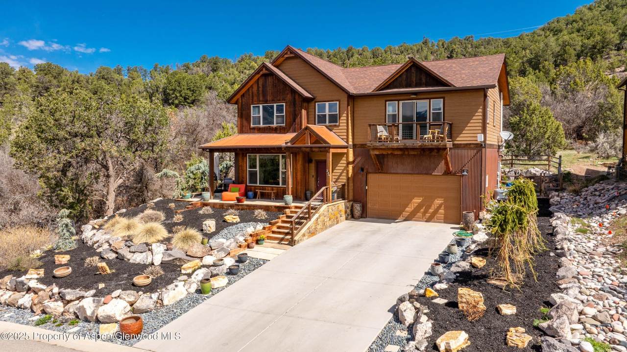 236 Paintbrush Way - Photo 1