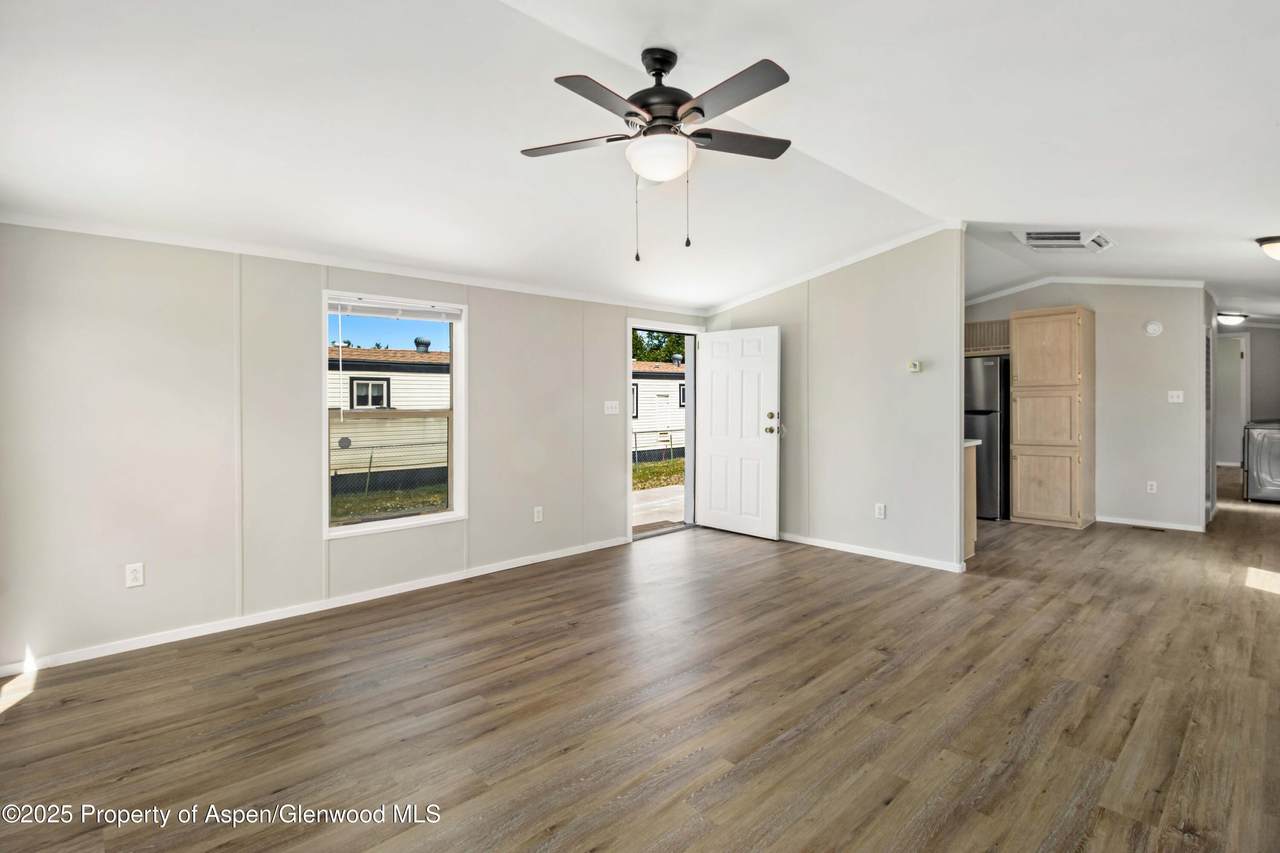 424 32 Road - Photo 1