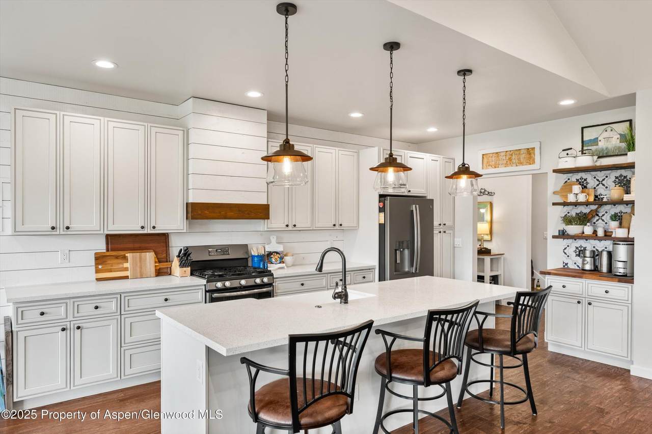 1205 17th Street - Photo 1