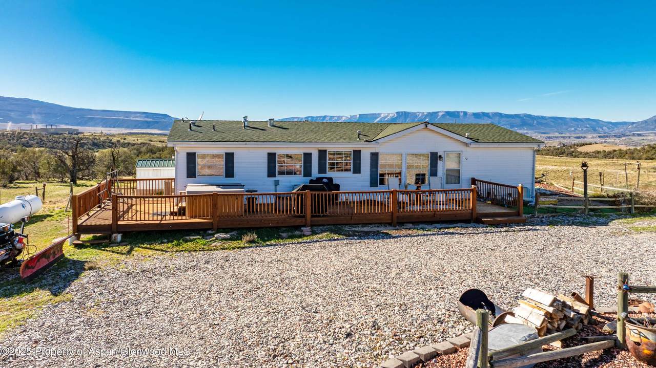 260 Lazy S Reverse S Drive - Photo 1