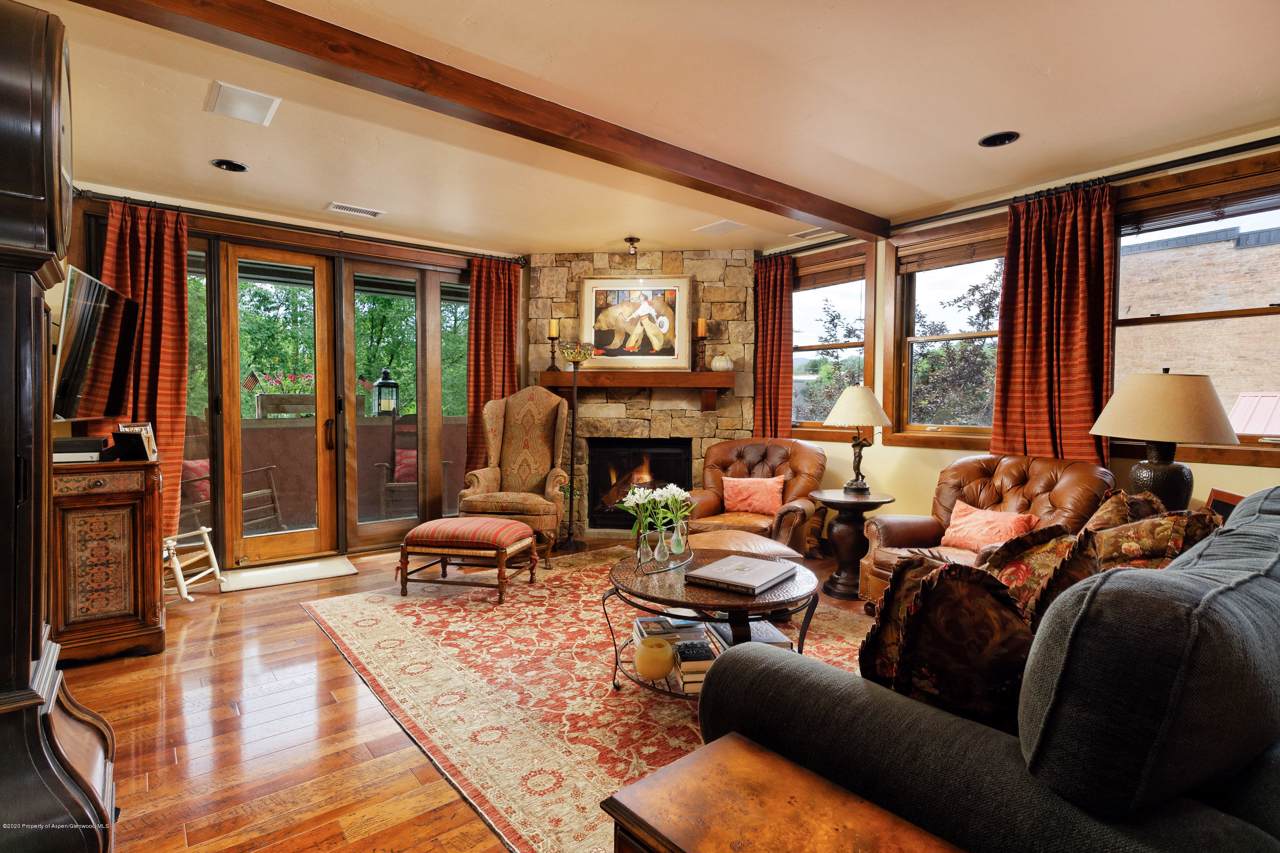 65 4th Street - Photo 1