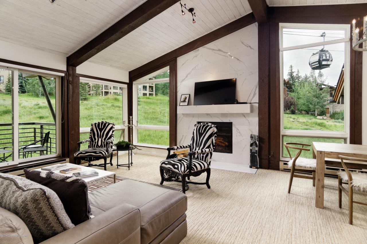 360 Wood Road - Photo 1