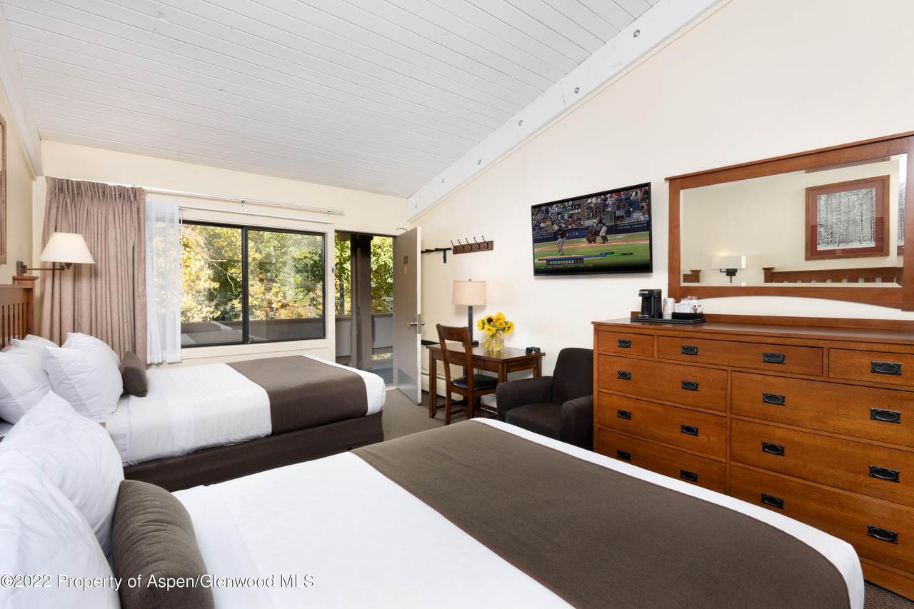 25 Daly Lane - Photo 1