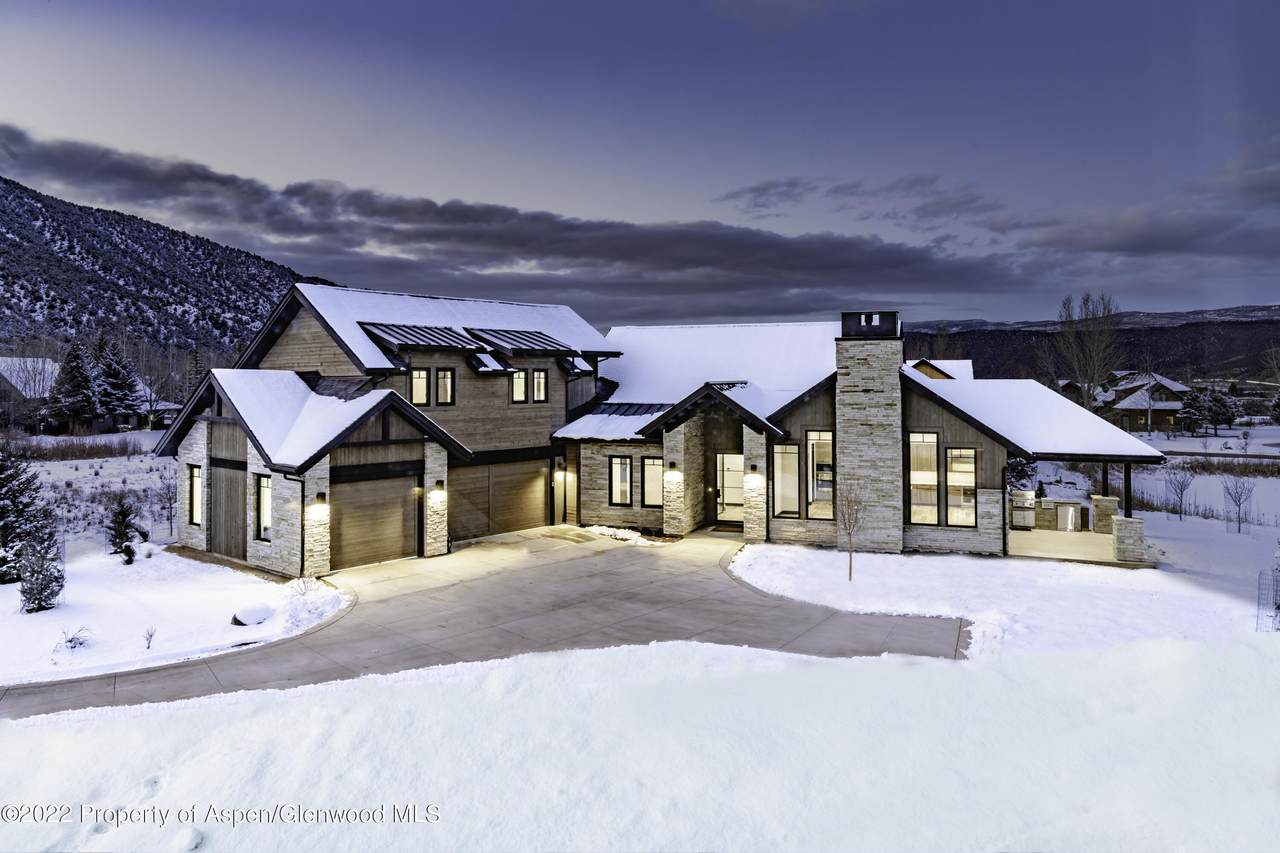 129 Sundance Trail - Photo 1