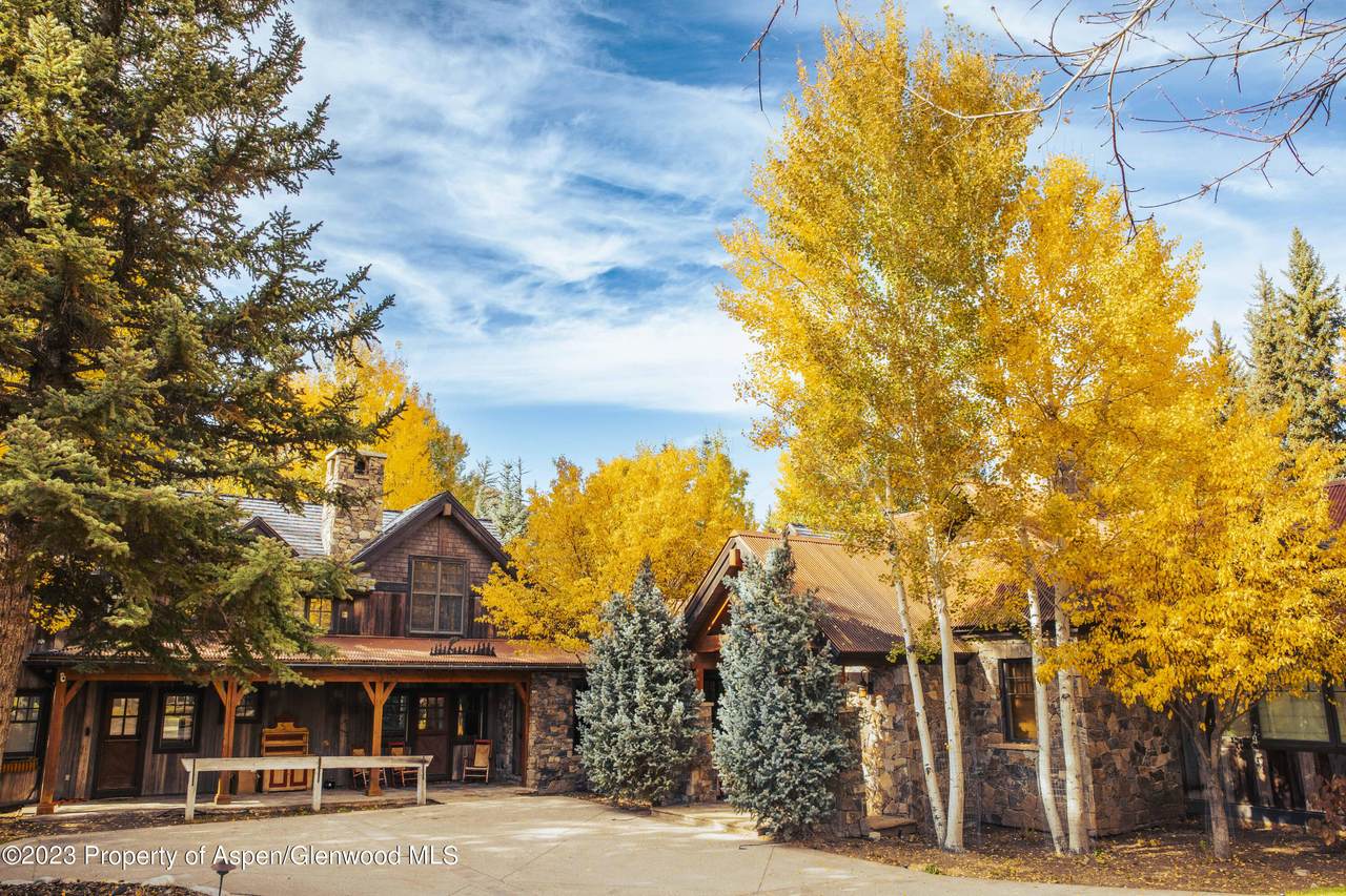 1900/1902 Snowmass Creek Road - Photo 1