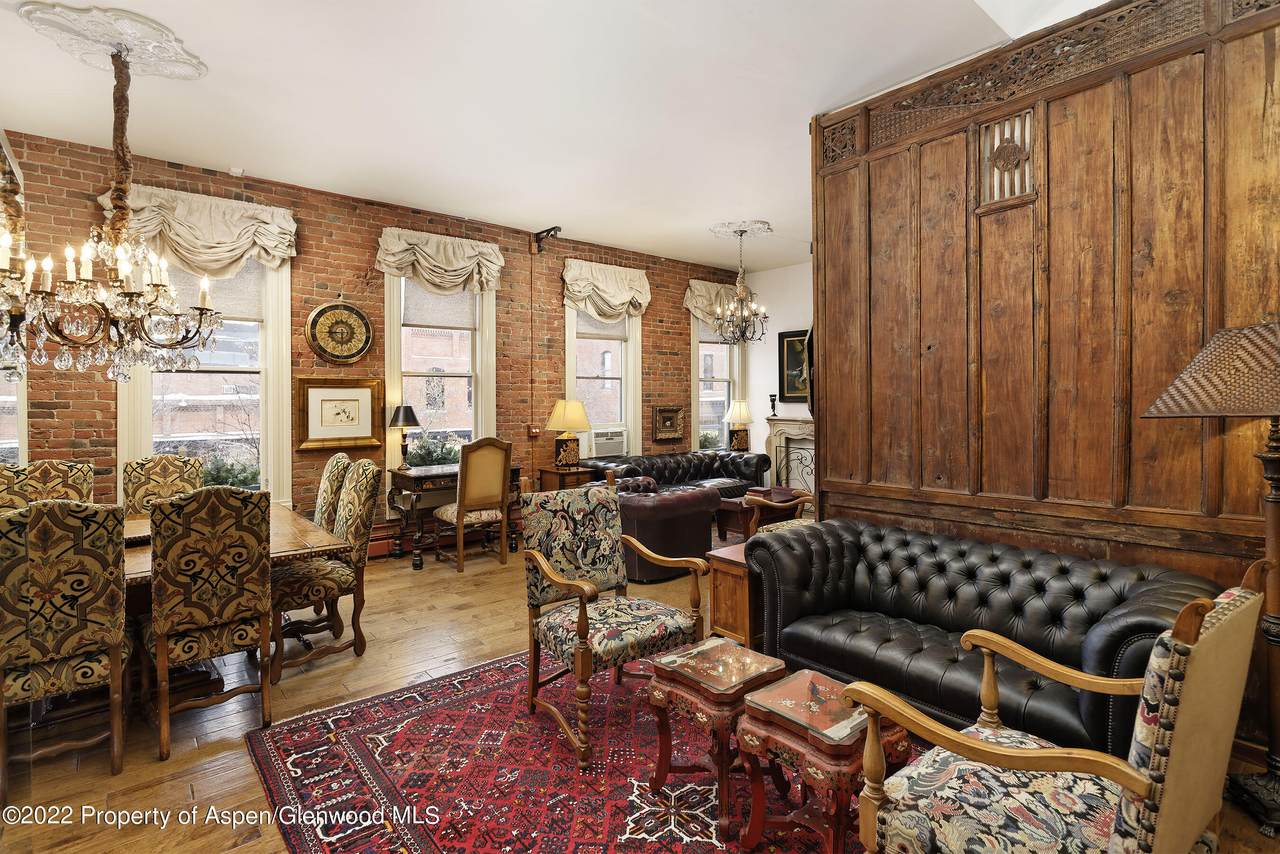 305 Galena Street - Photo 1