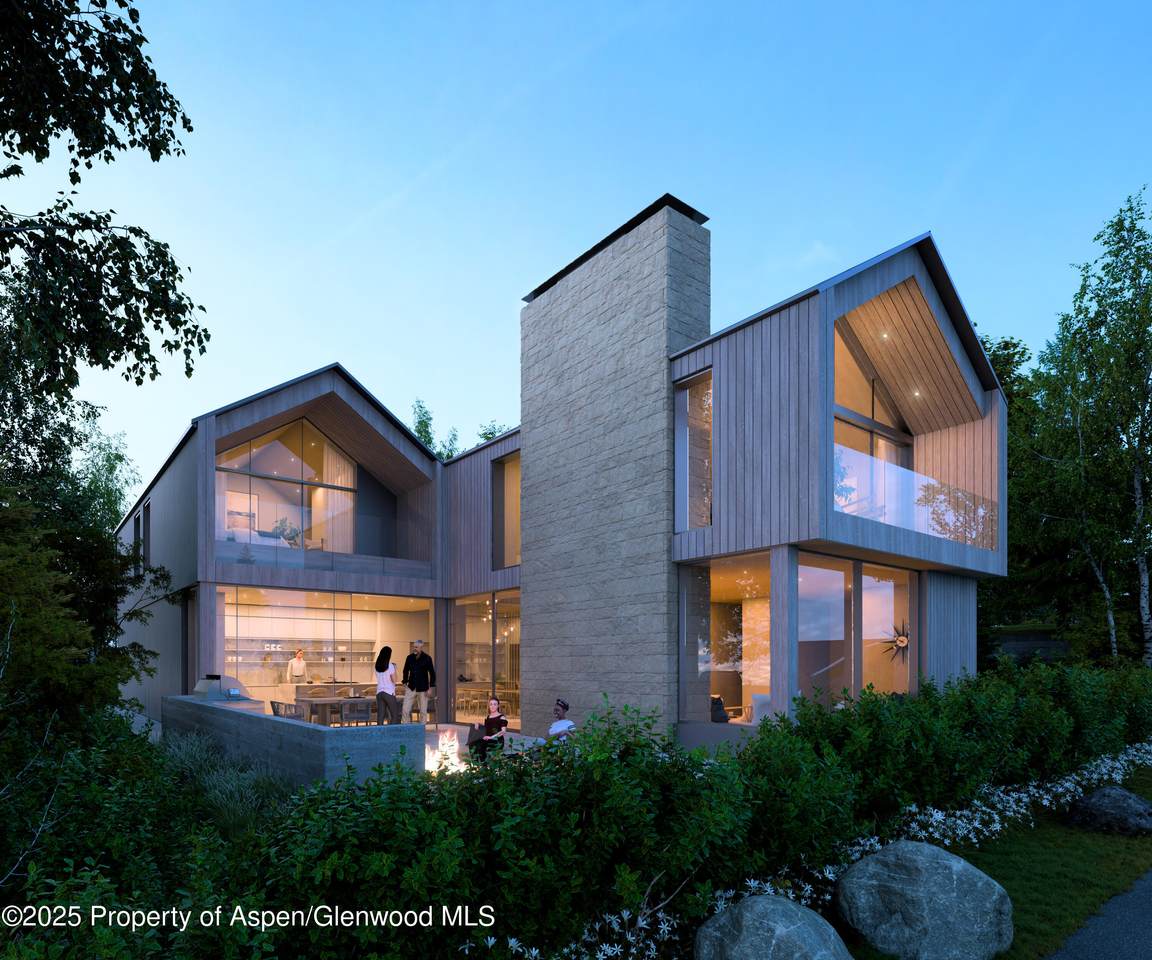 1212 Hopkins Avenue - Photo 1