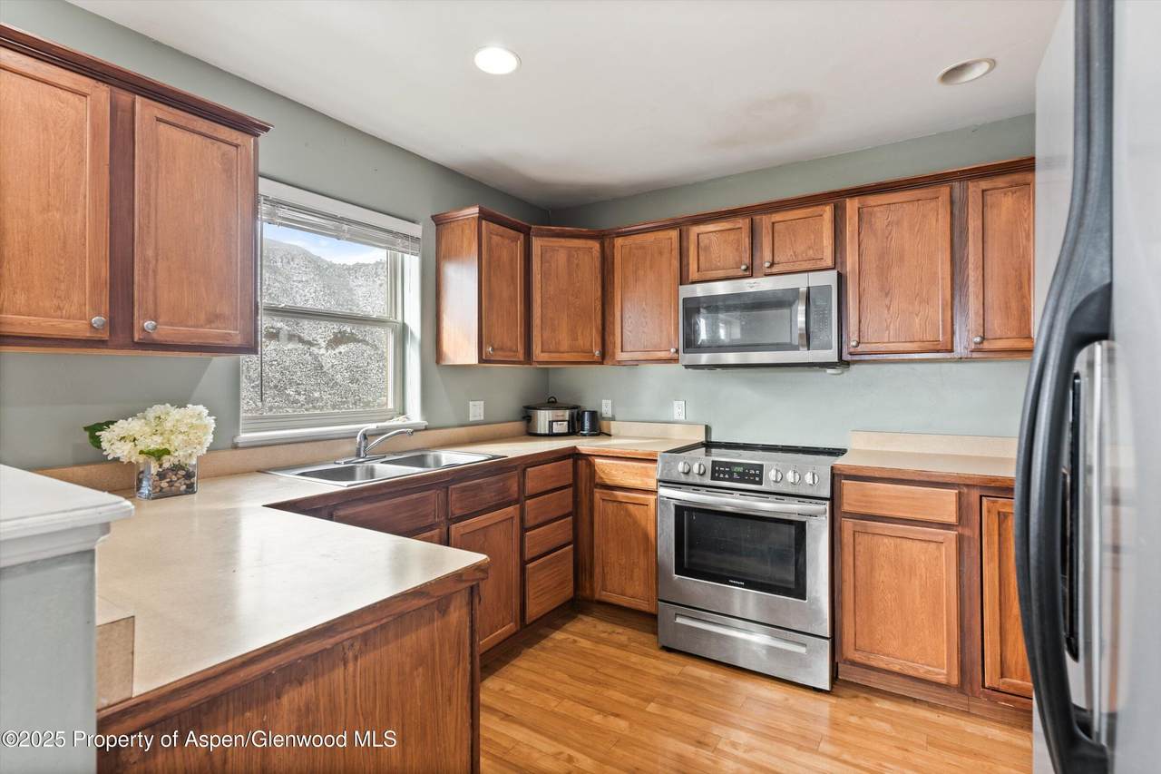 278 Castle Ridge Drive - Photo 1
